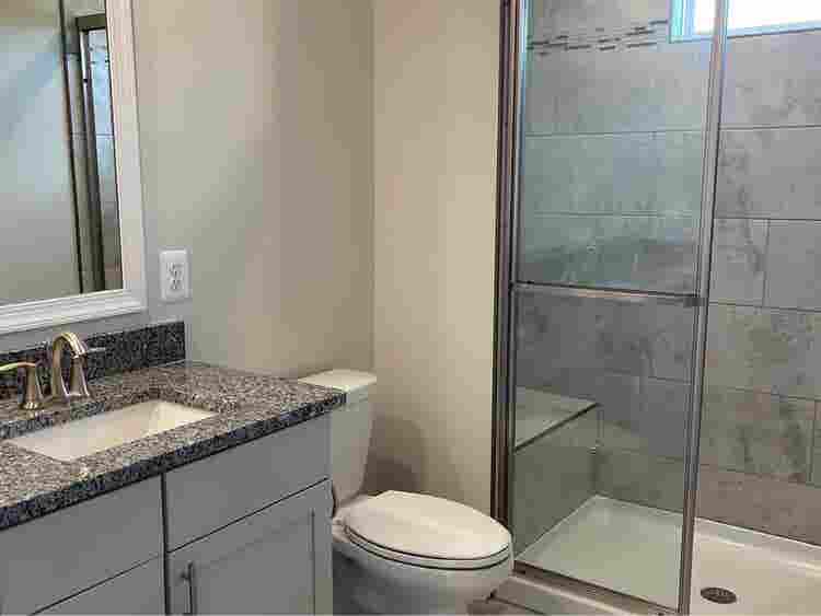 Townhouse with amenities
