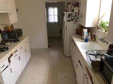 Seeking FEMALE  to share 3BR house