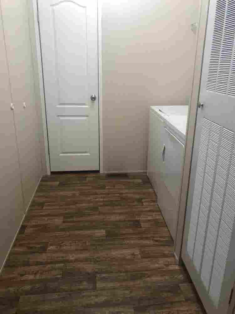 1 Bd, Shared Bath