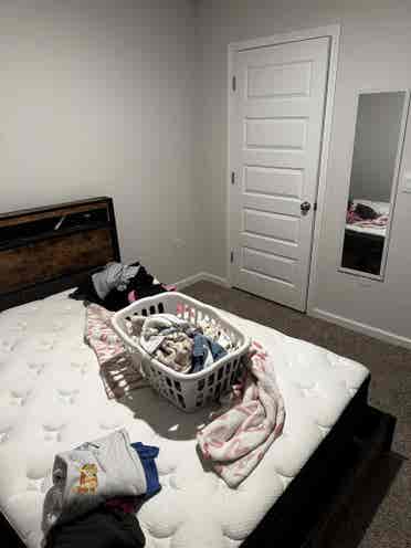 Move in ready w/ utilities.