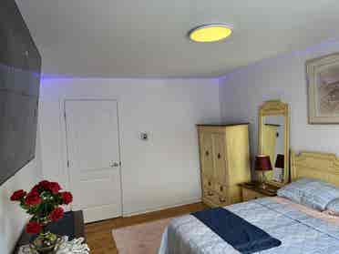 Best deal- room for rent