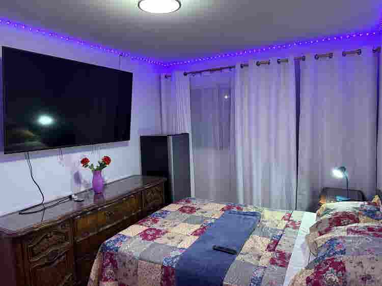 Best deal- room for rent