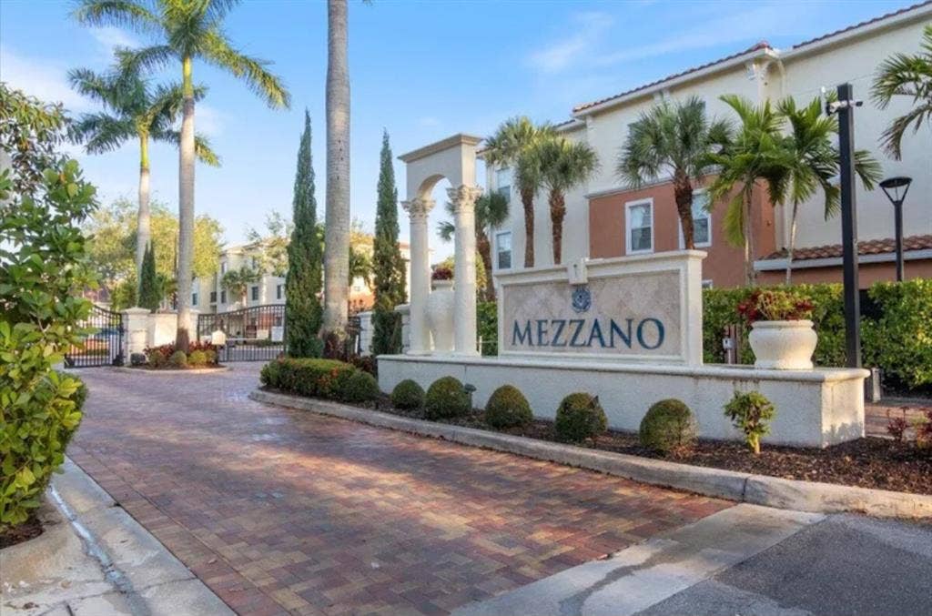 Room for Rent – West Palm