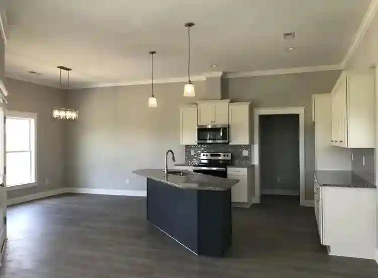 Room for rent in quite neighborhood