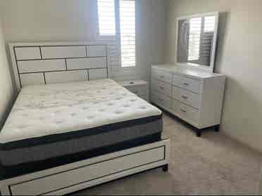 Room for rent in SW Las Vegas