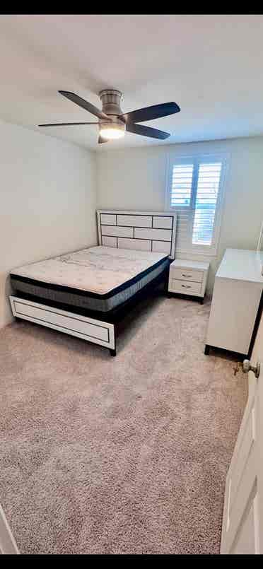 Room for rent in SW Las Vegas