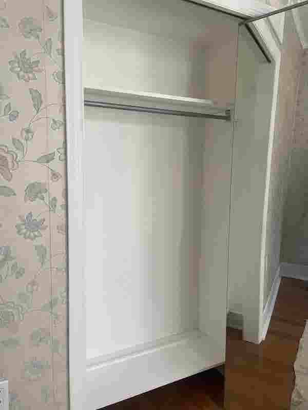 Room In Woodside, NY Available