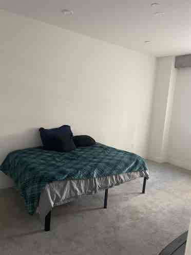 Master  Bedroom for Rent!