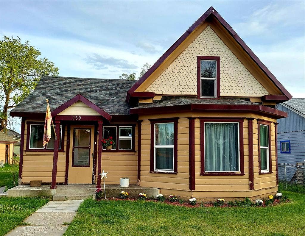 Room for Rent: $/month