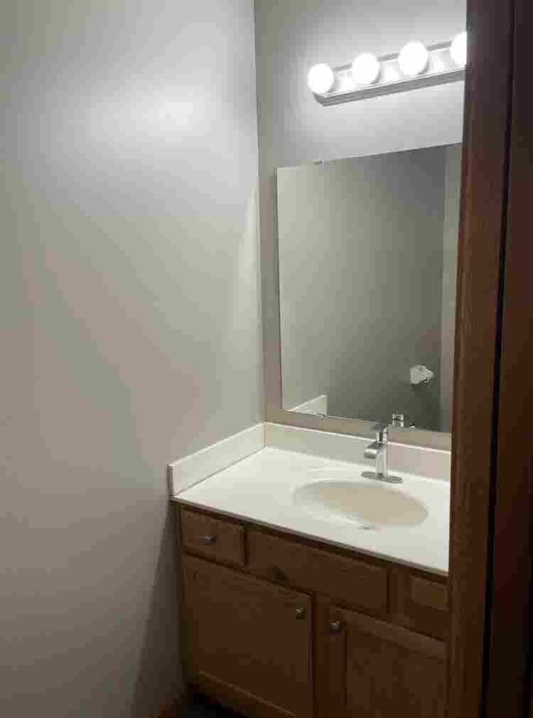 Private Room For Rent (Eagan MN)