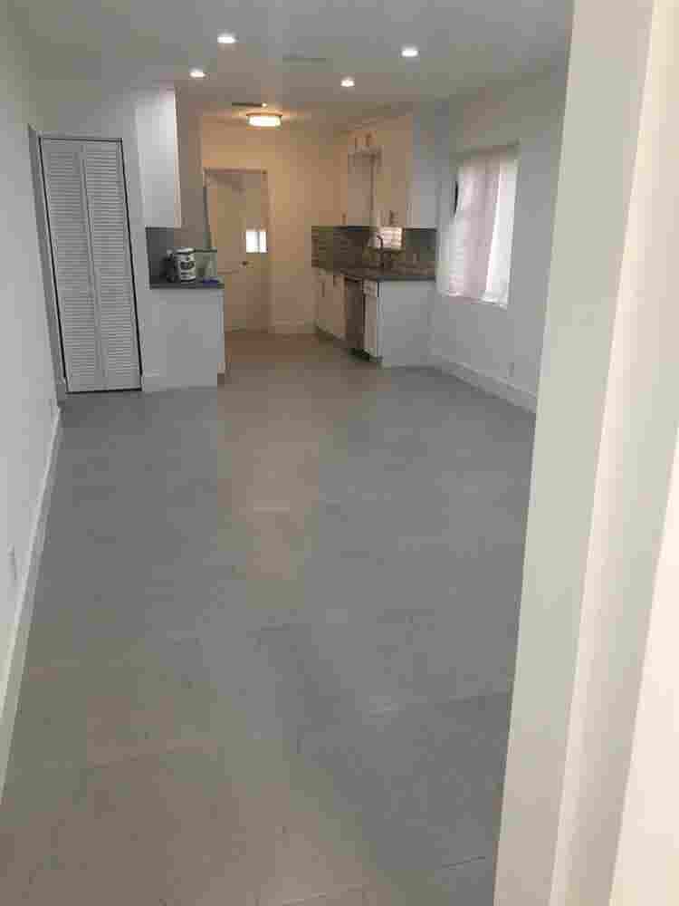 Rental house near Coral Gables