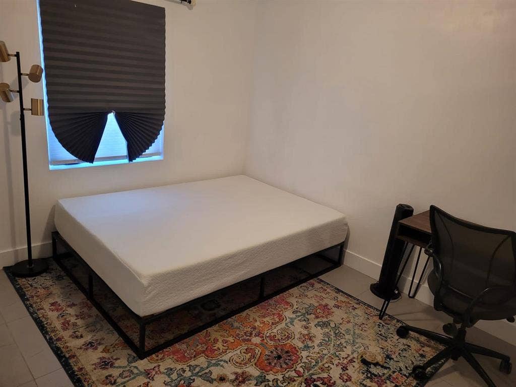 Rental house near Coral Gables