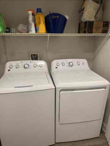 Needing a FEMALE roommate
