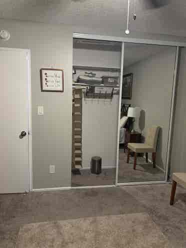 Furnished room in Brea. Women only