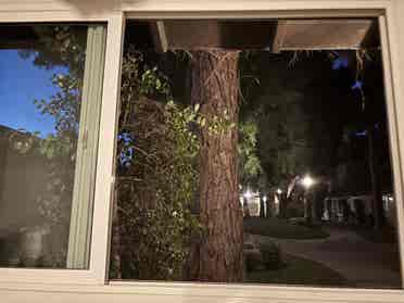 Furnished room in Brea. Women only