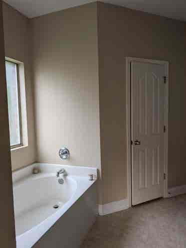 Master Bedroom for Rent