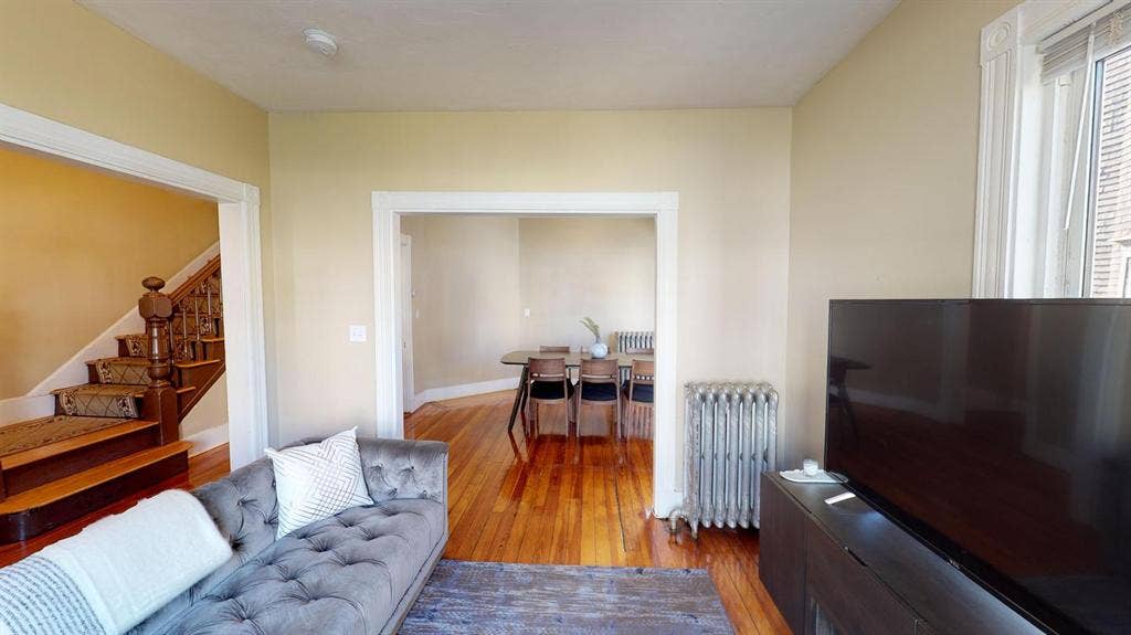 1 BR in Allston