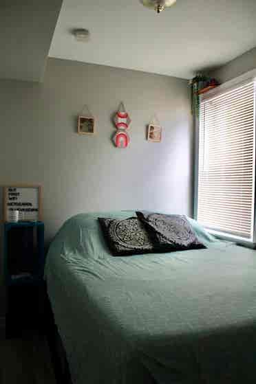 Private room in Avondale