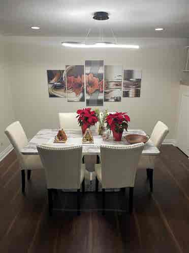 Beautiful Room for Rent in Orange