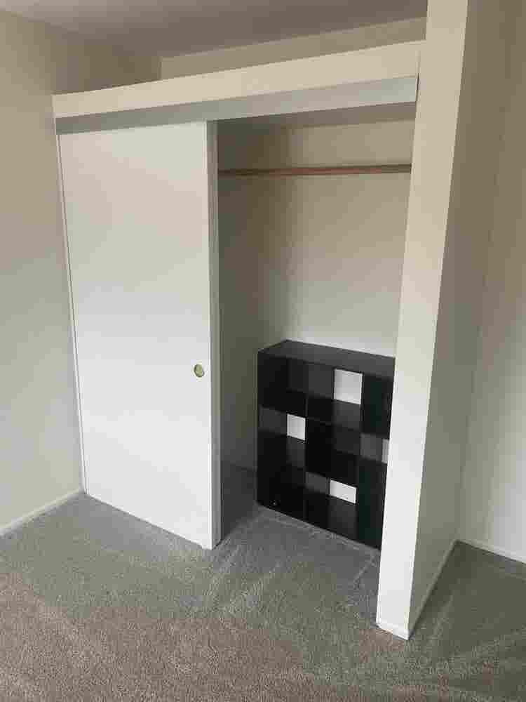 Beautiful Room for Rent in Orange