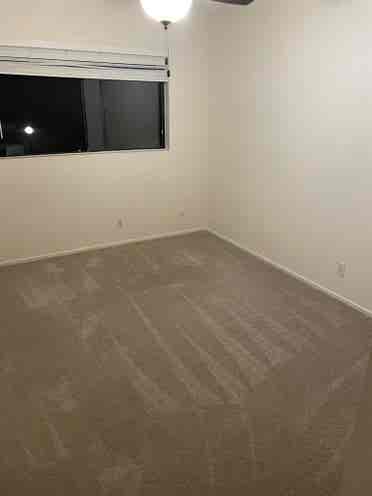 Beautiful Room for Rent in Orange
