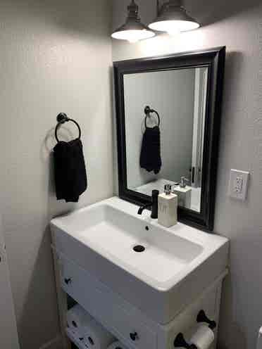 Pet-Friendly Room w/ Private Bath