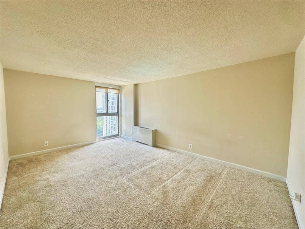 Master bedroom in North Bethesda
