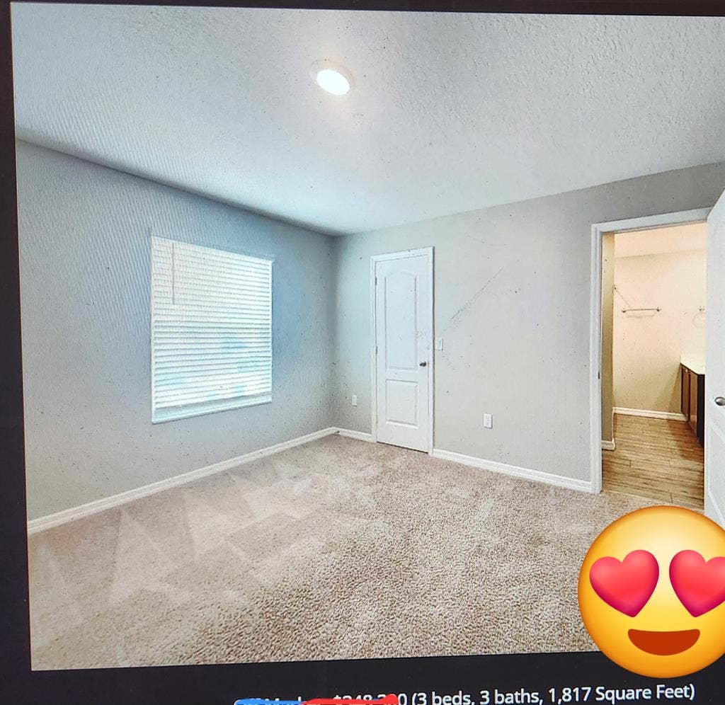 New Listing Near Leesburg, FL