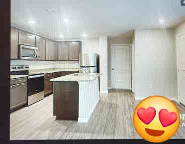 New Listing Near Leesburg, FL