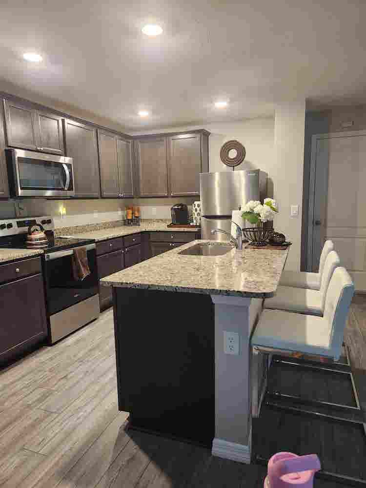 New Listing Near Leesburg, FL