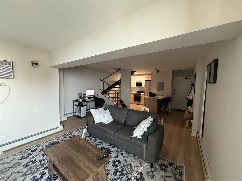 🏡 Sublease available