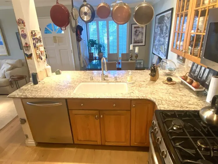 Seeking female roommate