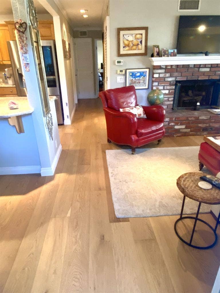 Seeking female roommate