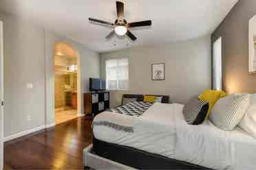 Beautiful Master bedroom in Natomas