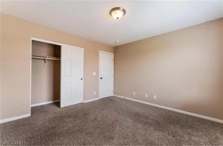 Room available!