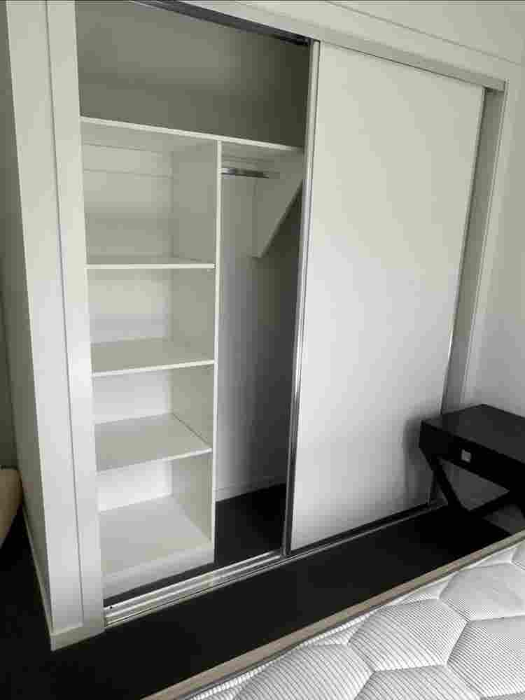 Looking for one housemate. Rent