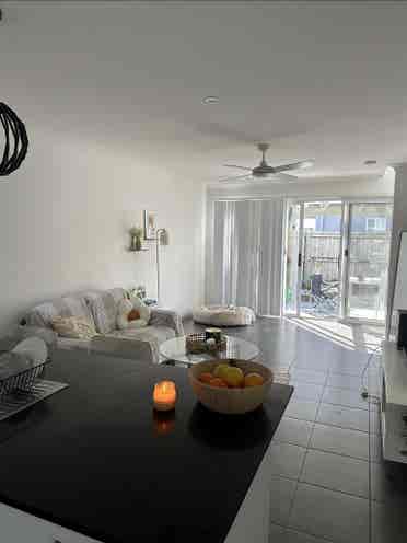 Looking for one housemate. Rent