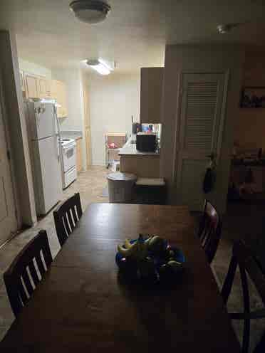 Rent a private room- shared apartme