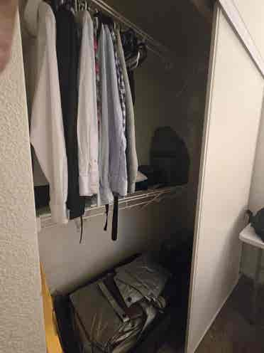 Rent a private room- shared apartme