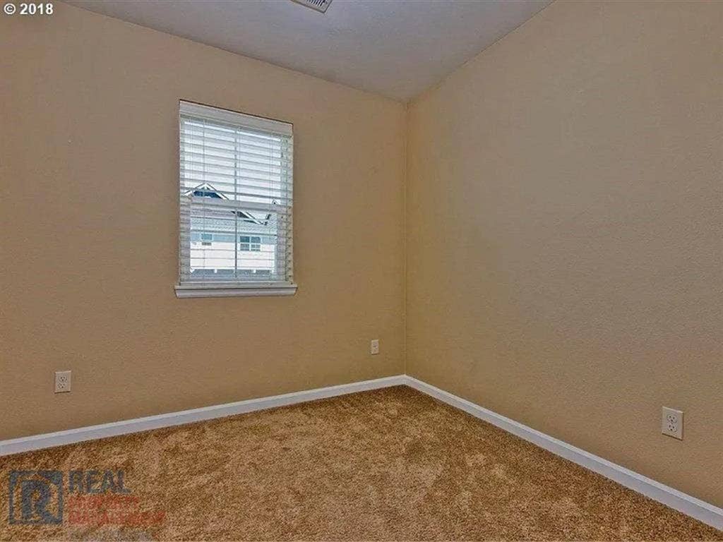 Two rooms in Nov price listed total