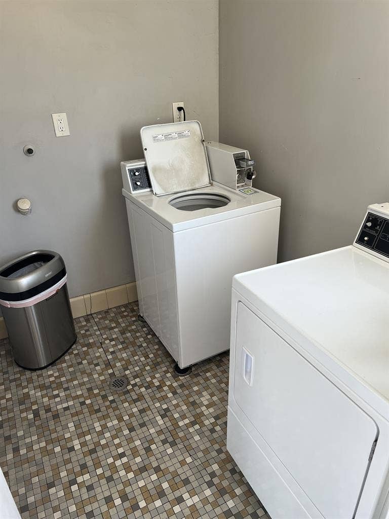 Private Room and Bathroom For Rent
