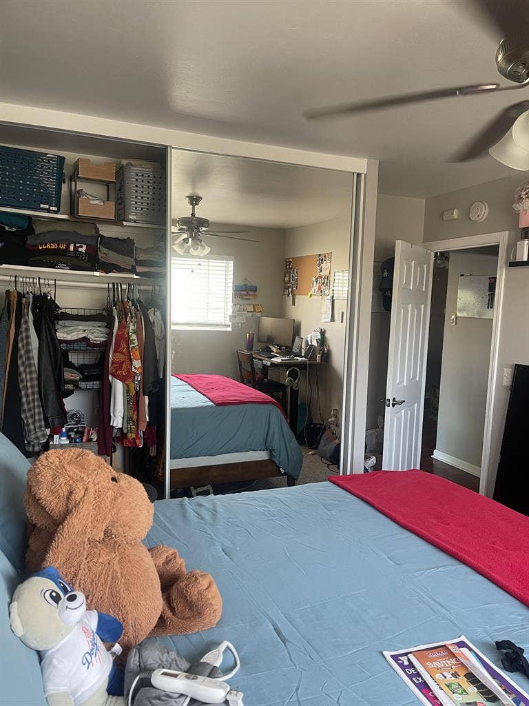 Private Room and Bathroom For Rent