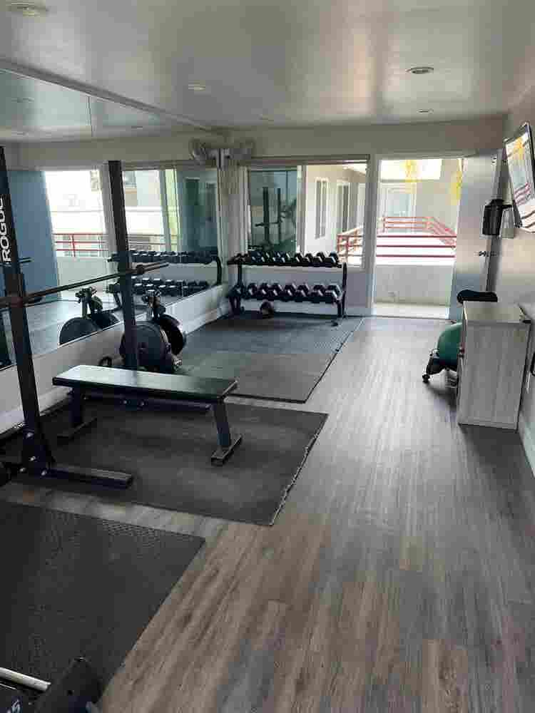 Private Room and Bathroom For Rent