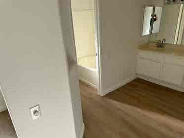 Room with Private Bath for Rent
