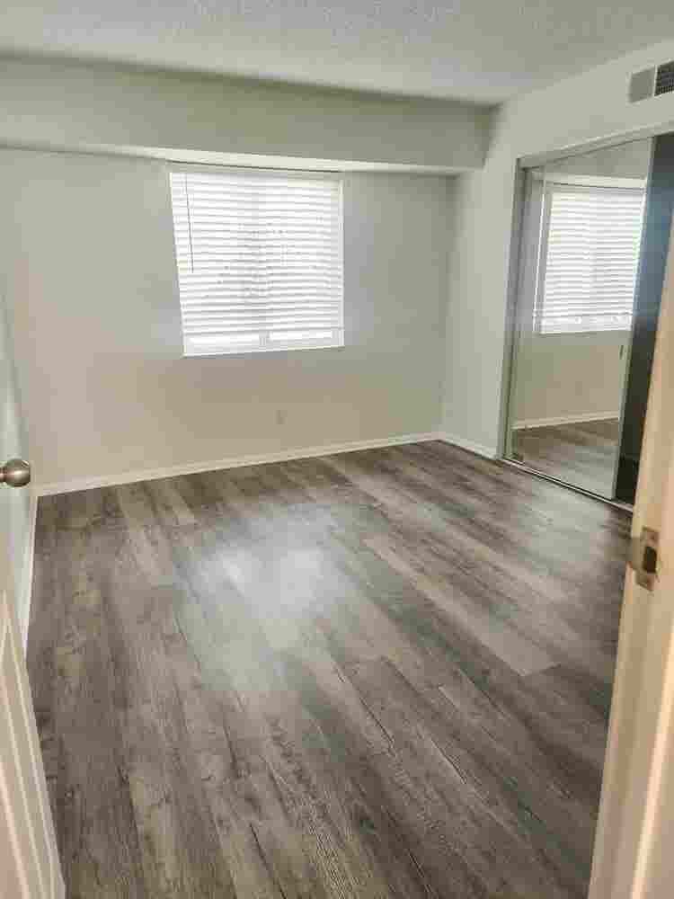 Apartment Available in DENVER