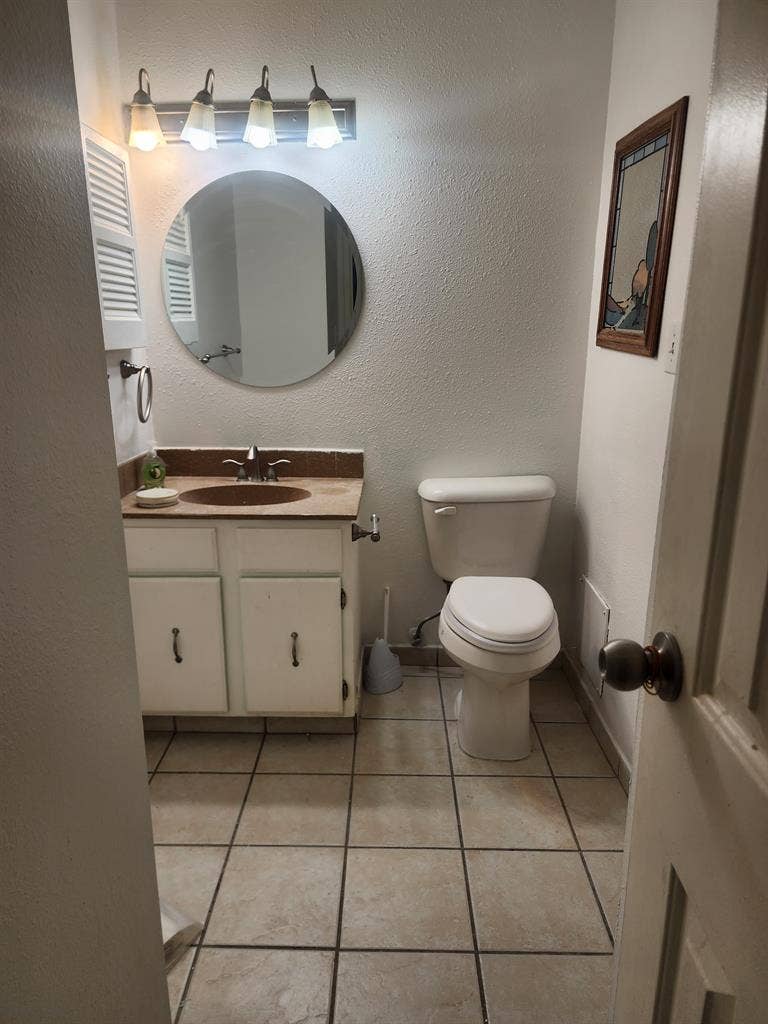 Apartment Available in DENVER