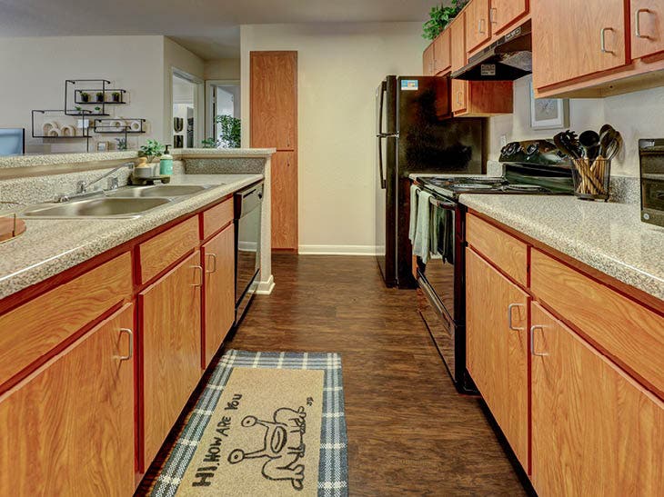 Urgently looking for a roommate