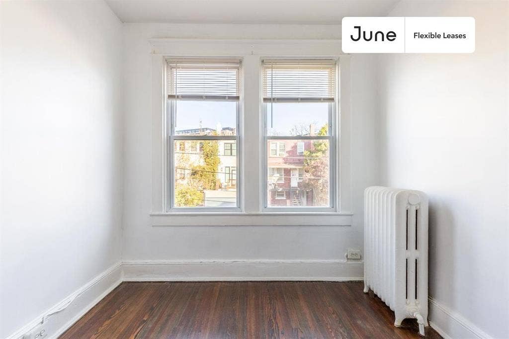 3 BR in Washington DC