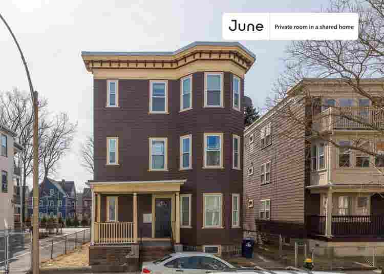 4 BR in Boston