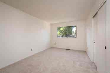 Room for rent with private bathroom